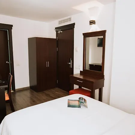 Duke Armeneasca Suites By Olala!-2