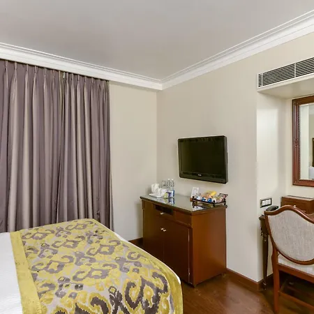 Lemon Tree Premier, Sabarmati Riverfront, Ahmedabad-2