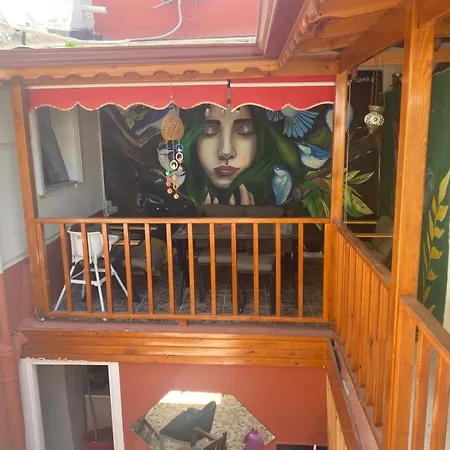 Lavinya Pension-3