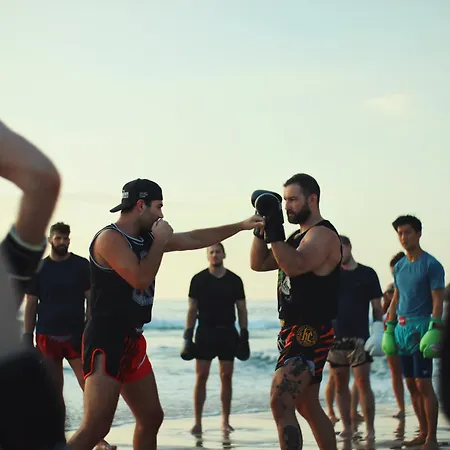 Jungles Edge Hotel, Jiu Jitsu, Muay Thai Retreat Center-2