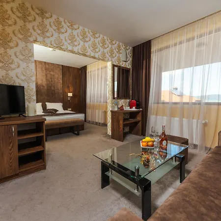 Paradise Spa Hotel-2