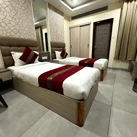Hotel River Rhythm Assi Ghat-3
