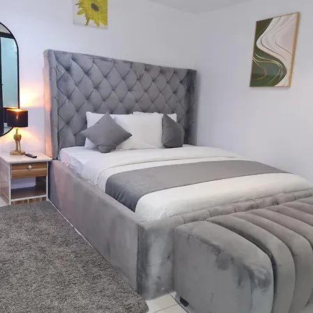 The Panache Luxury Apartment-3