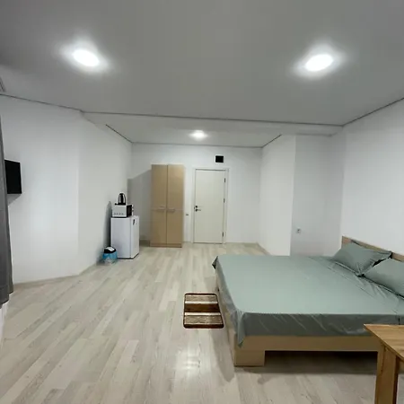 Dreamhotel-3
