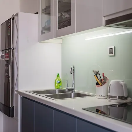 Luxury Studio With Swimming Pool, Gym And Tennis Courts In City Center-2