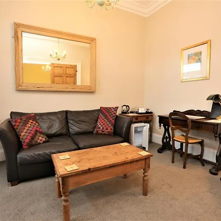 Ascot House Hotel-3
