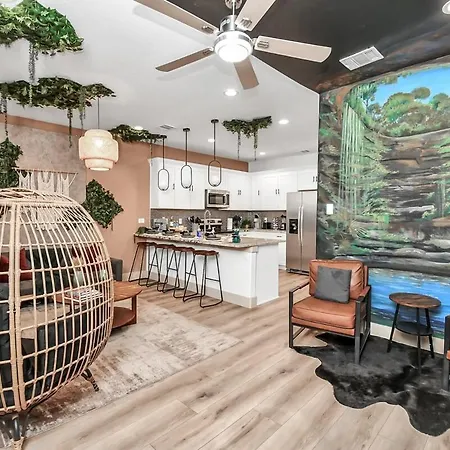 Themed Unit 4Bd 3Ba Near Nrg Hou Med Center S-2