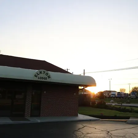 Elkton Lodge-2