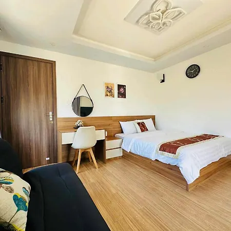 La Home-2