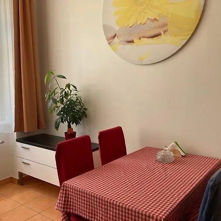 Aparthotel City 5-2