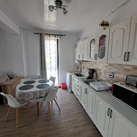 Apartament Cu 2 Camere-2