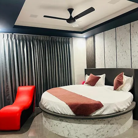 Hotel Woow Suites Kharadi Bypass-2