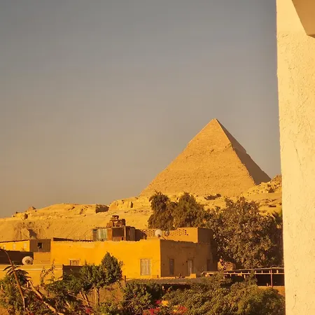 Global Pyramids Inn-3