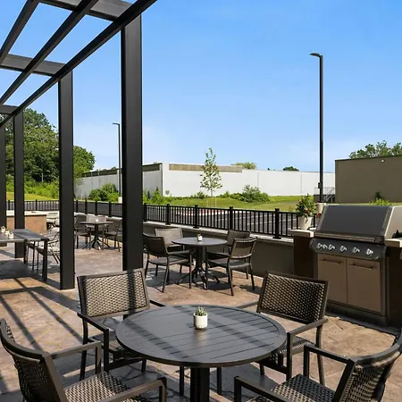 Fairfield By Marriott Inn & Suites Lancaster-2