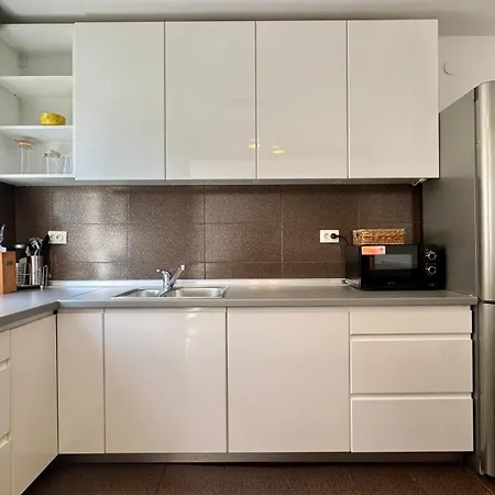 Skyline Apartment In Center - Sarajevo Best City View-3