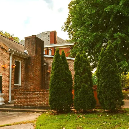 The Magnolia Mansion 6 Minutes To Broadway On 4 Acres-2
