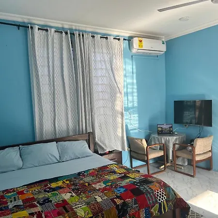 K-Rose Guesthouse And Travel Lodge-2