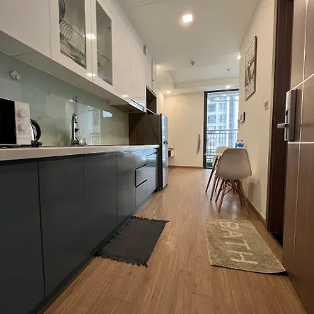 Great Studio Apartment In Vinhomes Green Bay 30 Minutes To Airport-3