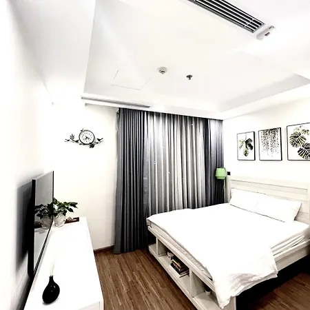 Delux Studio In City Center 30 Minutes To Airport-2