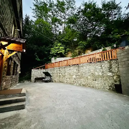 Hotel Dilijan Old Center-3