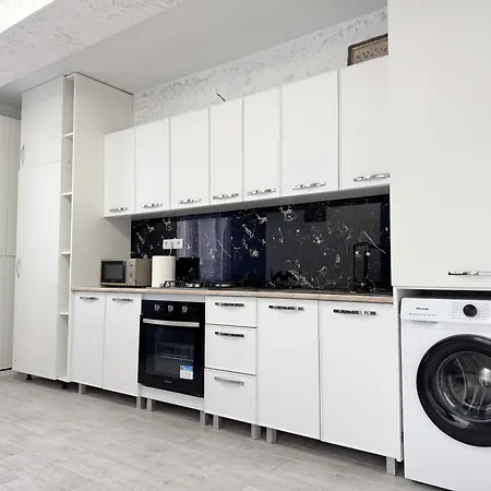 Cuza Voda Luxury-2