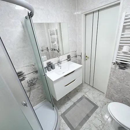 Cuza Voda Luxury-3
