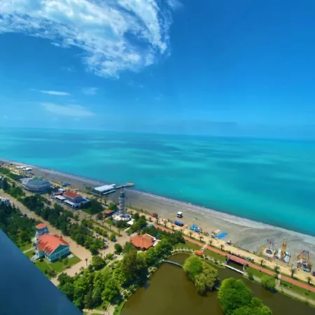 Shining Sea View Aparthotel In Orbi City Batumi-2
