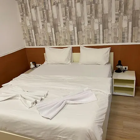 Easy Star Hotel-3