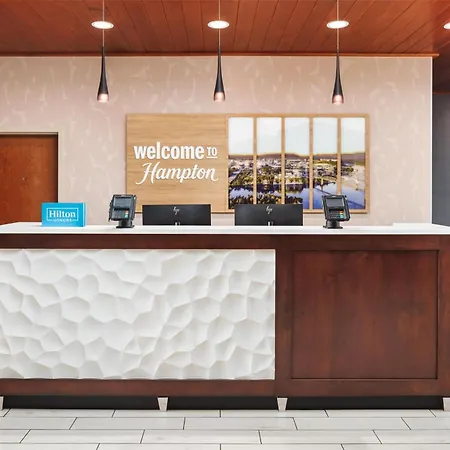 Hampton Inn & Suites Chattanooga/Hamilton Place-2