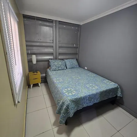 Pista Q Hostel And Apartments-3