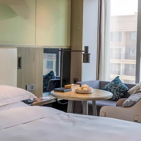 Delta Hotels By Marriott Kunming-2