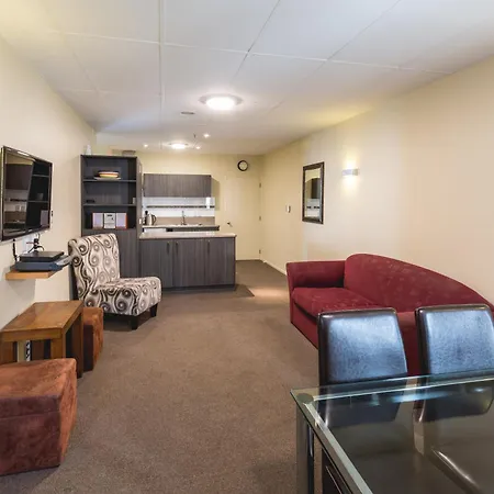 Lomond Lodge Motel & Apartments-2