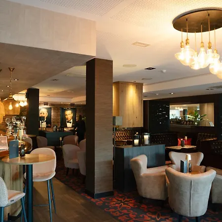 Van Der Valk Hotel Akersloot / A9 Alkmaar-2