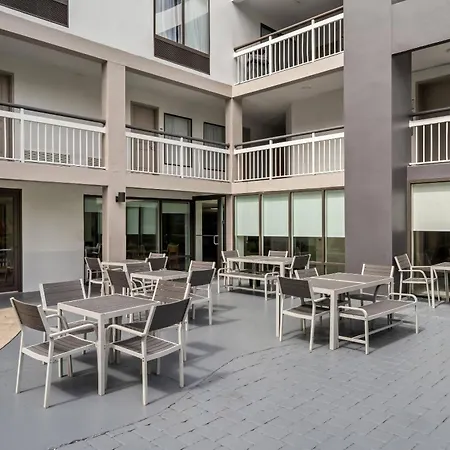 Quality Inn Orlando Near International Drive-3
