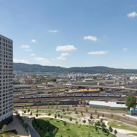 Renaissance Zurich Tower Hotel-3