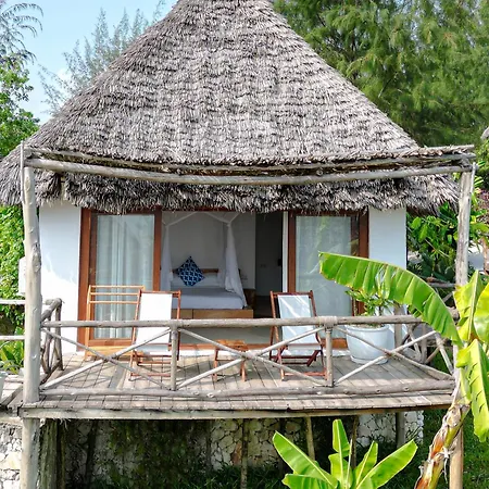 Zanbluu Beach Hotel-2