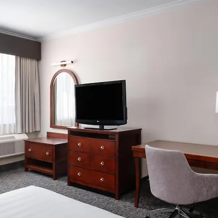 Best Western Plus Downtown Inn & Suites-2
