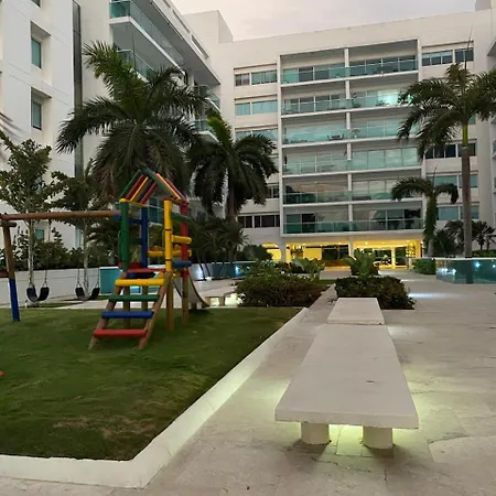 Morros Con Acceso Directo A La Playa-2