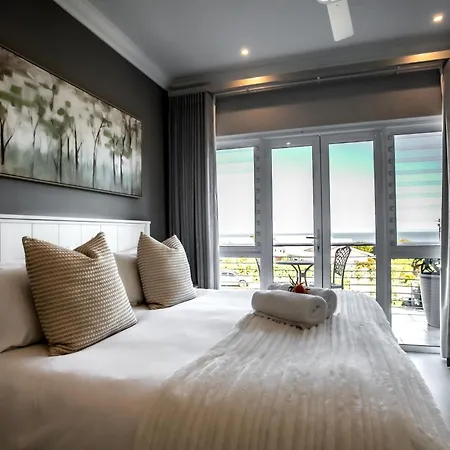 Whale Coast Ocean Villa-3