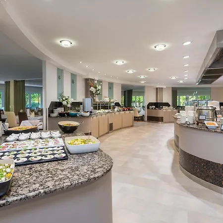 Lotus Therme Hotel & Spa-2