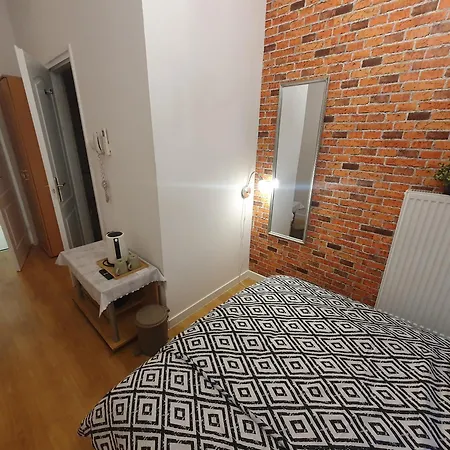 Brixton Rooms & Apartments Budapest-2
