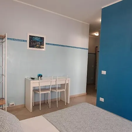 Guest House Roma Express-3