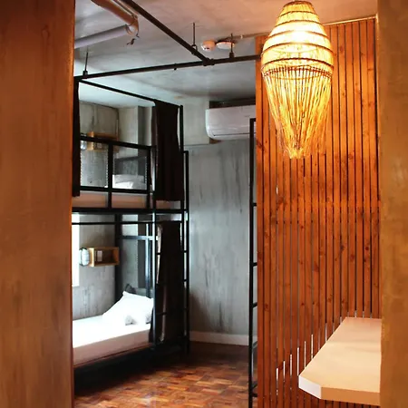 Connector Hostel-2