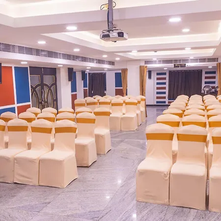 Hotel Comfort Park - Opposite Sri Ramachandra Medical College Porur-3