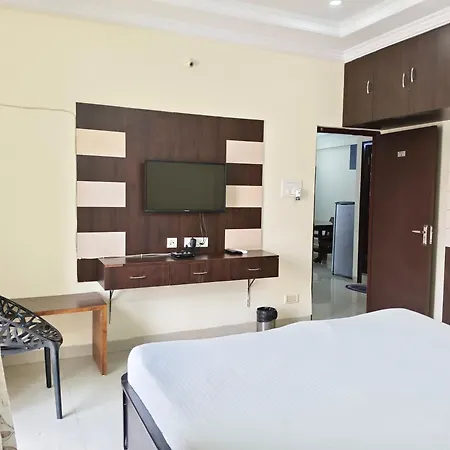Hitech Shilparamam Guest House-3