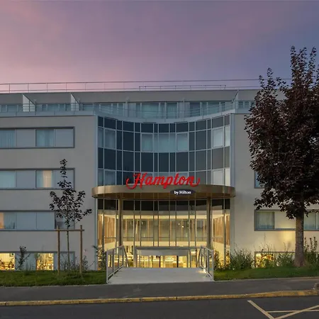 Hampton By Hilton Paris Charles De Gaulle Airport-2