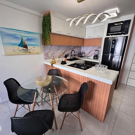 Apartamento Alto Padrao Moderno Frente A Praia Com 2 Quartos Melhor Localizacao Beira Mar-2