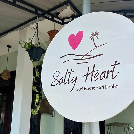Salty Heart - Surf House-2