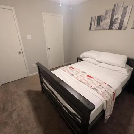 Pet-Frndlyretreat . 600Mbpswifi 8Mi To Iah Sleeps 14-2
