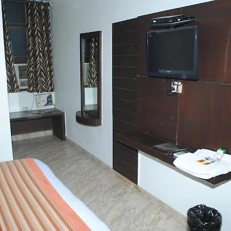 Family Hotel Seven Seas New Delhi Railway Station-2